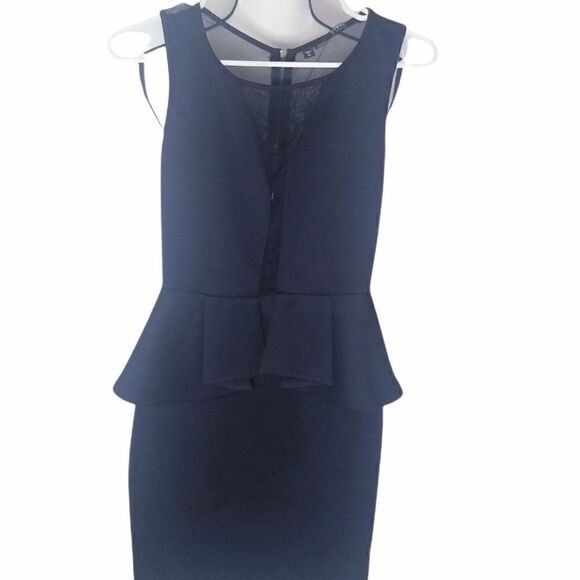 Guess Peplum mesh Black dress - Picture 8 of 12